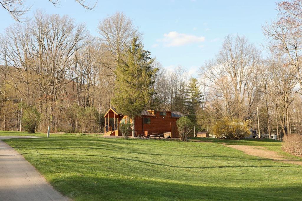 Route 6 Campground Gaines Kültér fotó